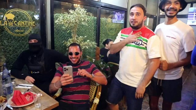 JO/Boxe: à Alger et Paris, des supporters d'Imane Khelif fêtent sa qualification en finale