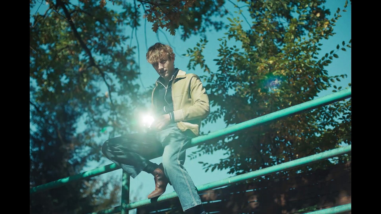 Frau aus Freiheit Trailer OmdU