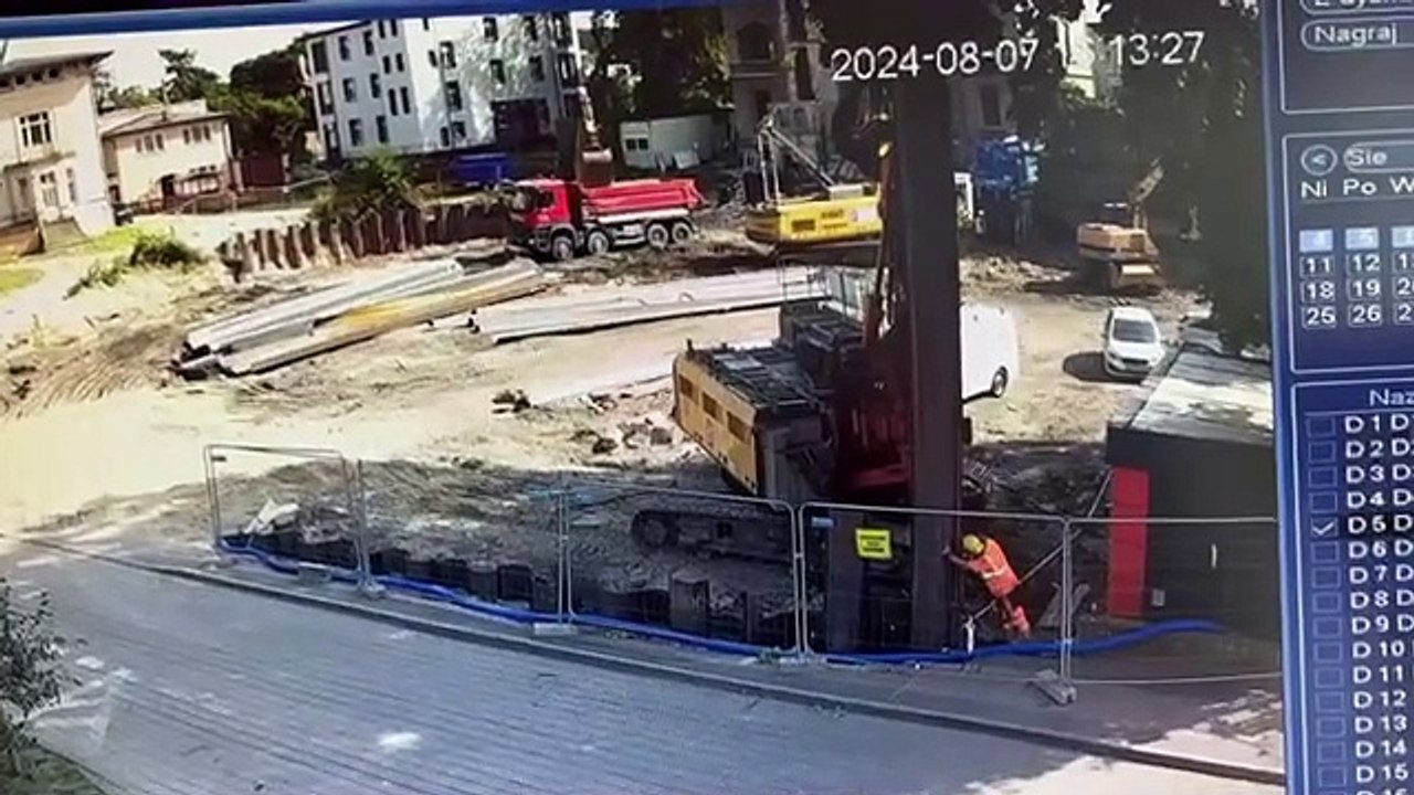 Na budowie apartamentowca przy ul. Zdrojowej w Międzyzdrojach tną drzewa