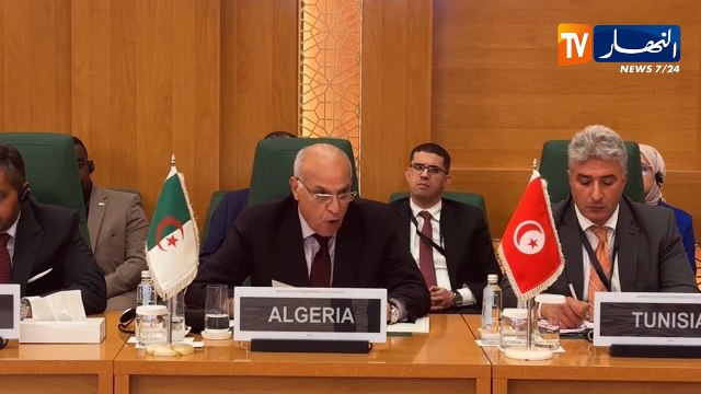 خارجية..الوزير أحمد عطاف يتلقى اتصالا هاتفيا من نظيره المصري بدر عبد العلطي