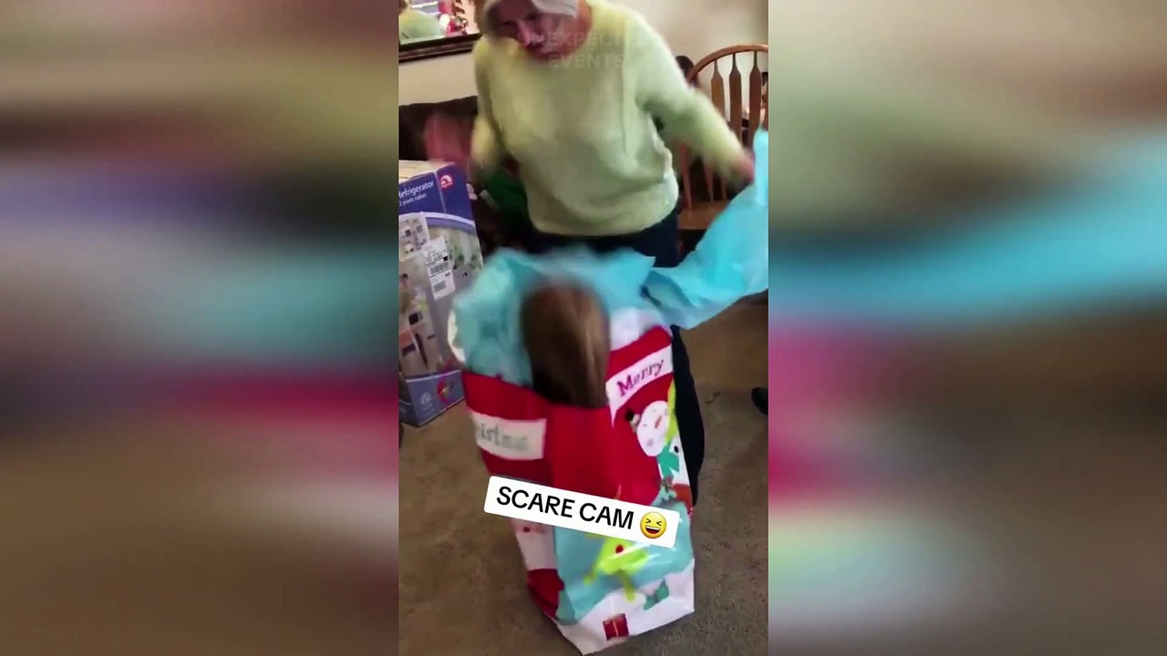 Hilarious Scary Prank Compilation 2024_ Funniest Jump Scares, Horror Pranks & Reactions!