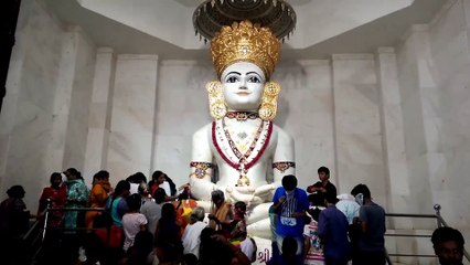 भगवान से क्या प्रार्थना करनी चाहिए?