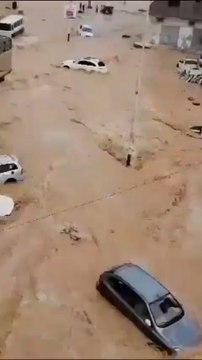 Yémen L’inondation dévastatrice a fait au moins 45 morts, enseveli 80 puits, emporté des terres agricoles et endommagé plus de 1.000 maisons, selon les informations de l’Onu.