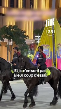 Toi aussi tu as vu tous ces policiers en uniformes dans les rues de Paris ? Pour ton plus grand plaisir liik, te fais un récapitulatif des plus beaux look