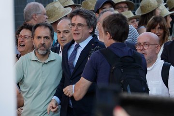 "Muchos catalanes le acogerían en su casa": un experto en comunicación política señala la fortaleza de Puigdemont