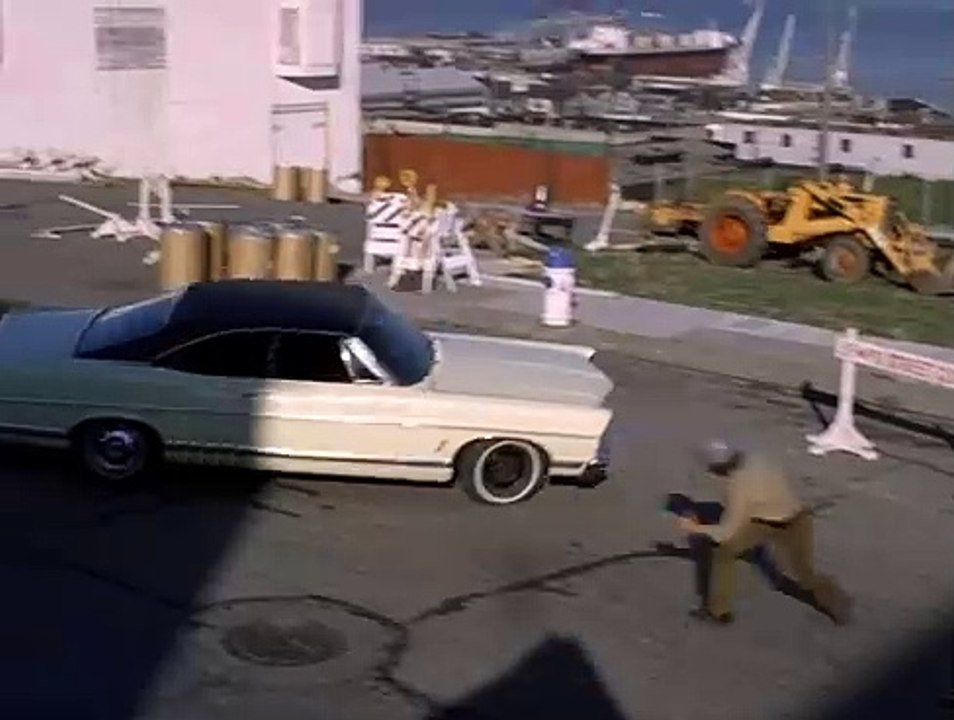 S02E15 - Mike Stones Revolver