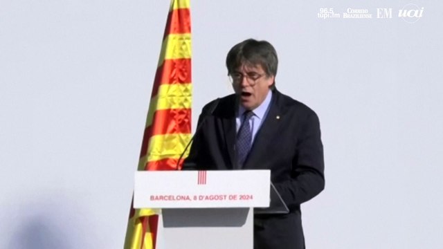 Espanha: Carles Puigdemont reaparece brevemente, mas some
