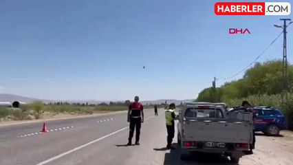 Kayseri'de Cayrokopter ile yapılan denetimlerde 18 sürücüye ceza uygulandı