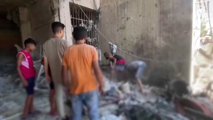 이스라엘, 가자 학교 2곳 등 곳곳 폭격...40명 사망 / YTN