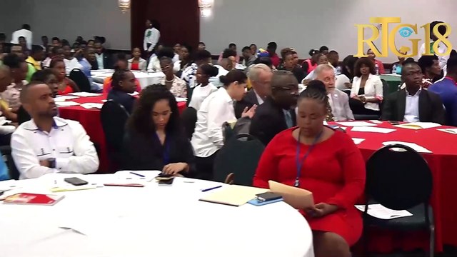 Koze Jèn yo òganize 6èm kozri sou jenès ayisyèn nan pwosesis elektoral ak pòs desizyonèl nan peyi a.