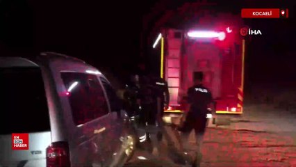 Kocaeli'de asılı kalan araçtan çıkmaya çalışırken uçuruma düştü