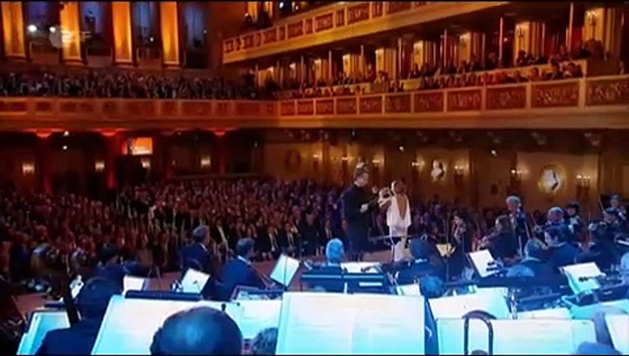 Hummel: Mandolin Concerto Trumpet Concerto in E Major, WoO 1, S. 49: III. Rondò - Minore - Maggiore (Live) - Howard Shelley, London Mozart Players, Urban Agnas Feat.  Alison Balsom