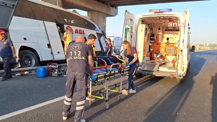 Ankara'da otobüs köprü ayağına çarptı