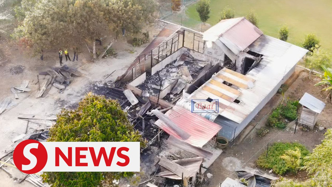 Couple and granddaughter killed in Pagoh blaze, teen injured