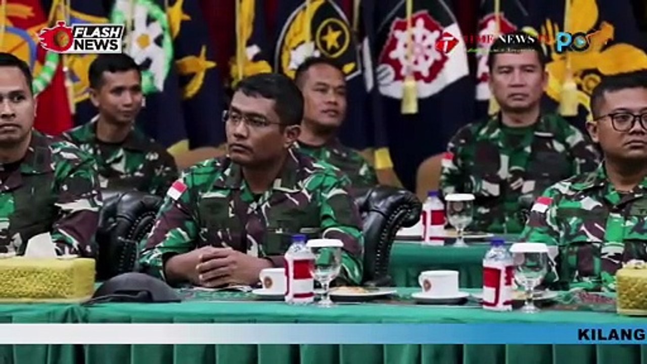 MENHAN PRABOWO BERI PEMBEKALAN KEPADA 40 TENAGA KESEHATAN TNI UNTUK MISI KEMANUSIAAN DI GAZA