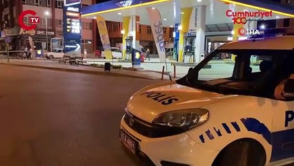 Download Video: Burdur’da kaldırımda unutulan valiz paniğe neden oldu: Yol trafiğe kapatıldı