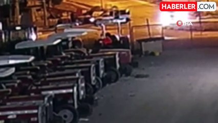 Tırın otomobile çarptığı kazada 5 kişi yaralandı