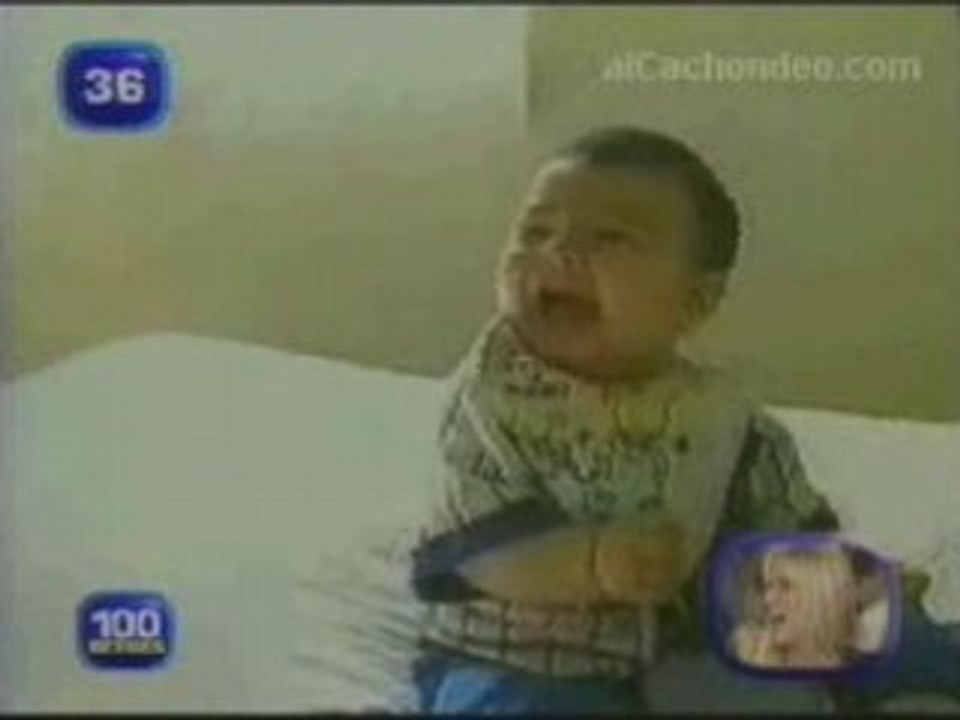 Humour - bebe mort de rire