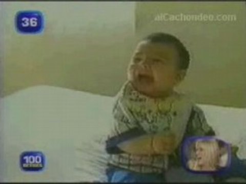 Humour - bebe mort de rire