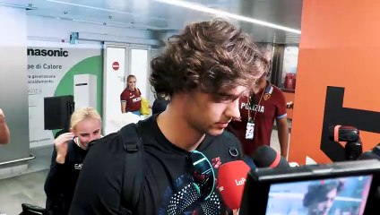 Ceccon, genio e sbadataggine: "Le medaglie le ho date ai miei genitori, ho troppa paura di perderle"