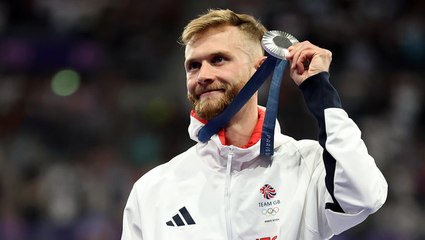 Josh Kerr Reveals What Jakob Ingebrigtsen Said Before the Olympic 1500m 🏃‍♂️