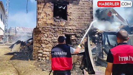 Sivas'ta çıkan yangın korkuttu: 4 büyükbaş hayvan telef oldu