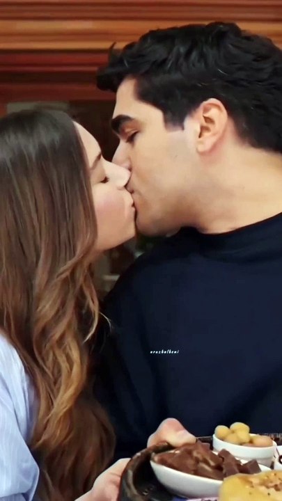 Romantic couple best kissing scene