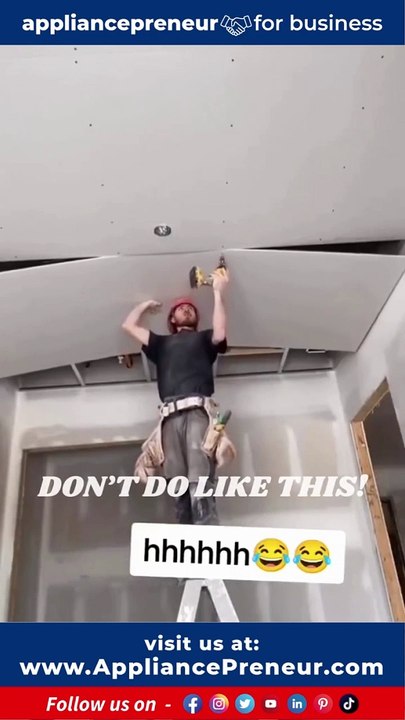 Work Smarter, Not harder- Drywall hanging - #work #construction #safetyfirst -  Video credit- @dutchdrywallguy and @knauf_plusi on InstagramUsing a drywall lifter when hanging drywall offers several benefits. First