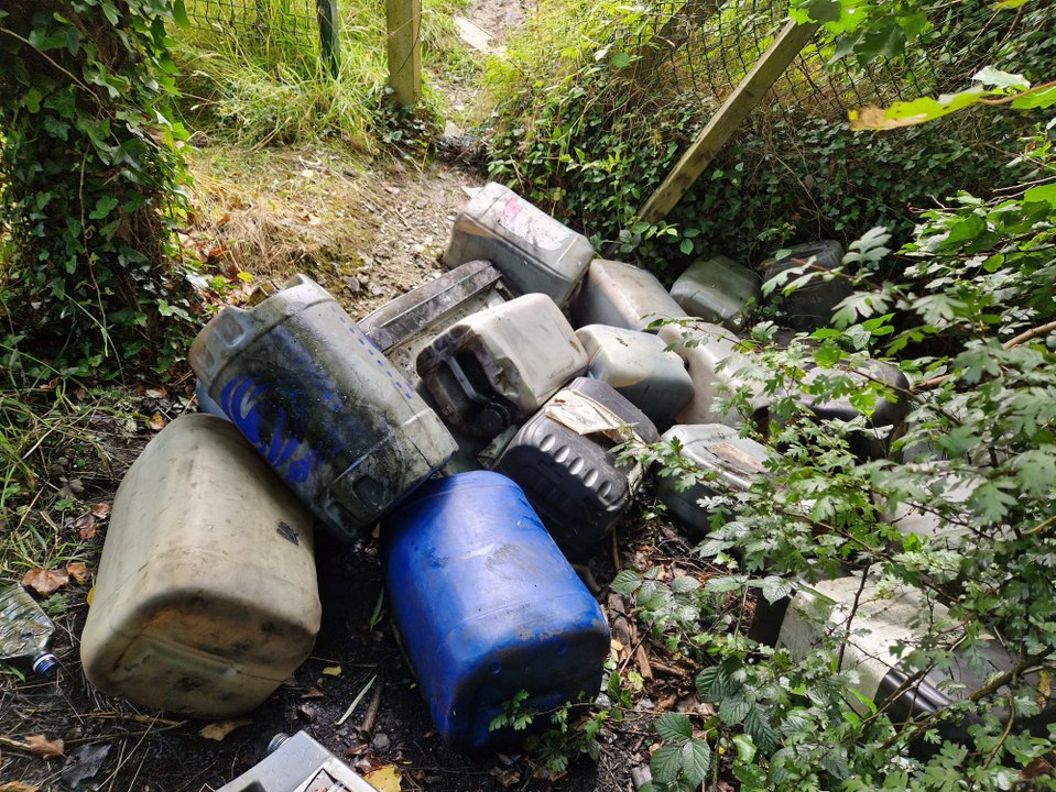 Oil drums and tyres dumped in Derry