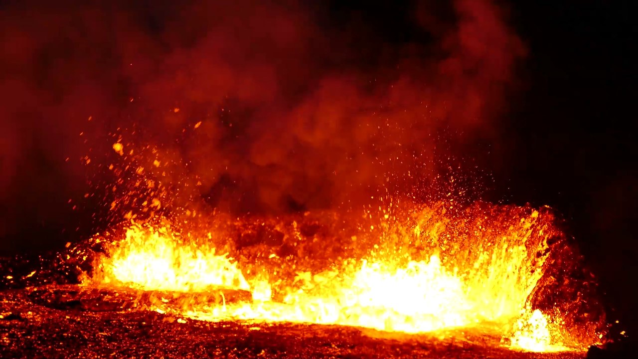 13438865-uhd_3840_2160_25fps