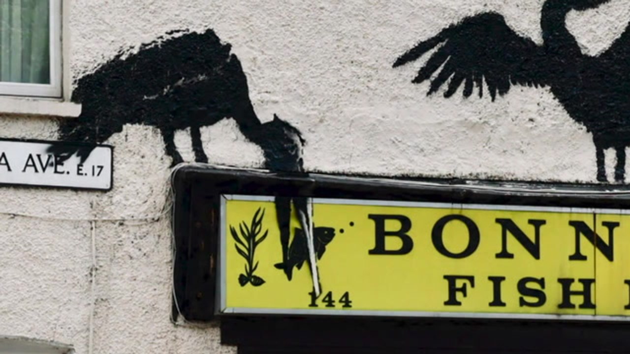 Banksy pelican artwork appears on Walthamstow fish and chip shop
