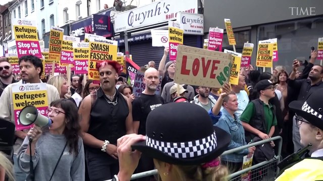 How Anti-Racist Demonstrators Overwhelmed Far-Right Riots in Britain