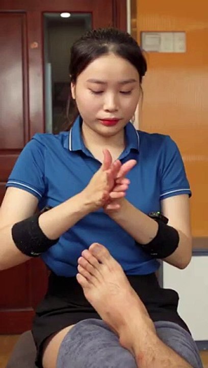 STRONG foot and body massage ASMR #relax #foot #asmr #massage