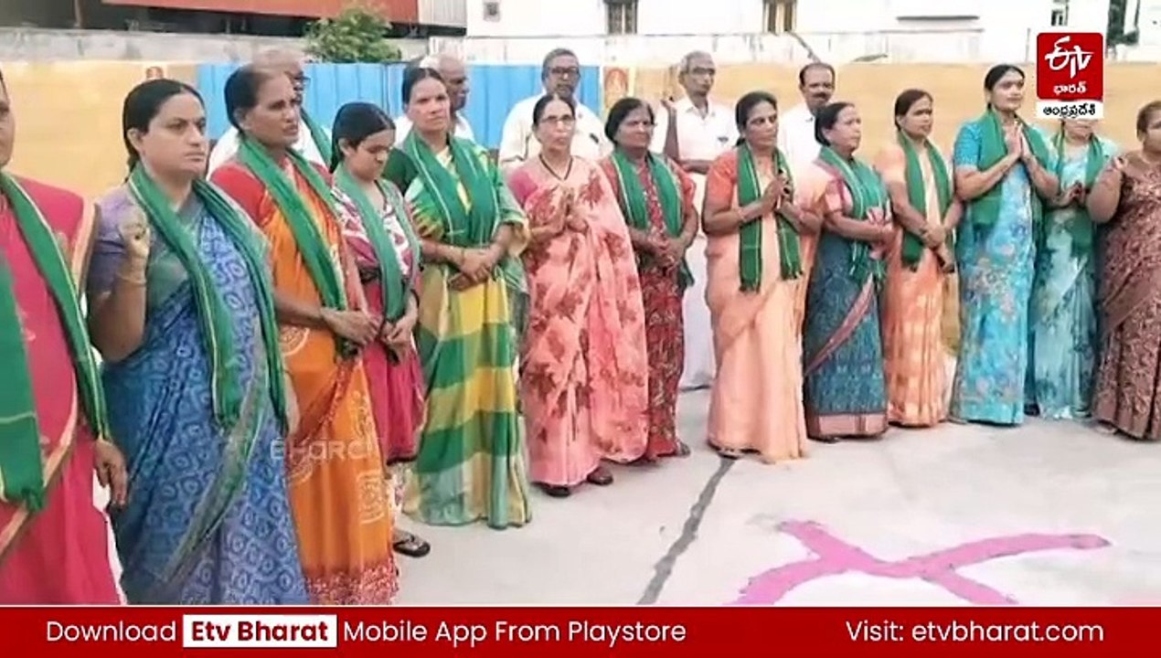 ఈనాడు దినపత్రిక 50 ఏళ్ల సందర్భంగా ప్రజల విషెస్