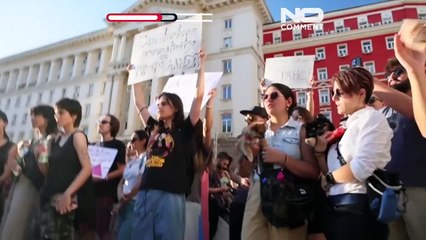 مظاهرة تدعم حرية تناول موضوع اختيار الهوية الجنسية بين طلاب المدارس في بلغاريا