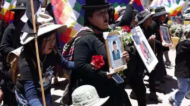 Perú aprueba ley que hace prescribir delitos de lesa humanidad previos a 2002