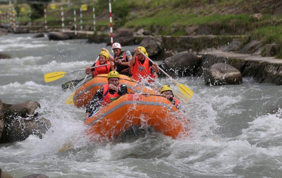 Rafting tutkunları Rize'de buluştu