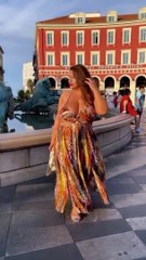 Costina Munteanu: A Trailblazing Curvy Fashion Model and Instagram Plus Size Star Biography, Wiki