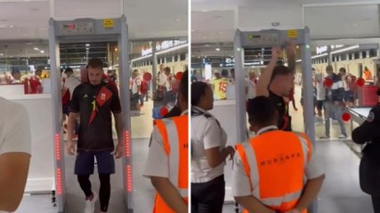 Atleta fermato dopo il metal detector: ecco il siparietto in aeroporto
