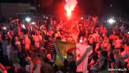 Parigi2024, la famiglia e i fan di Khelif esultano per medaglia d'oro