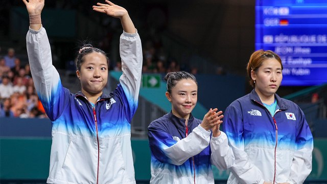 여자 탁구, 16년 만에 동메달...신유빈 '2번째 메달' / YTN