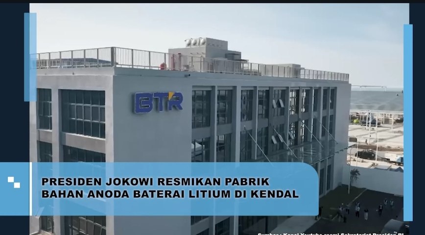 Presiden Jokowi Resmikan Pabrik Bahan Anoda Baterai Litium di Kendal