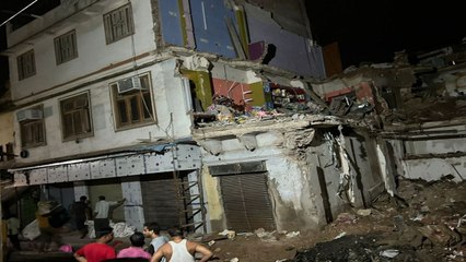 दूसरे दिन भी नहीं हटाया जा सका मलबा, क्षेत्र में आवाजाही रोकी