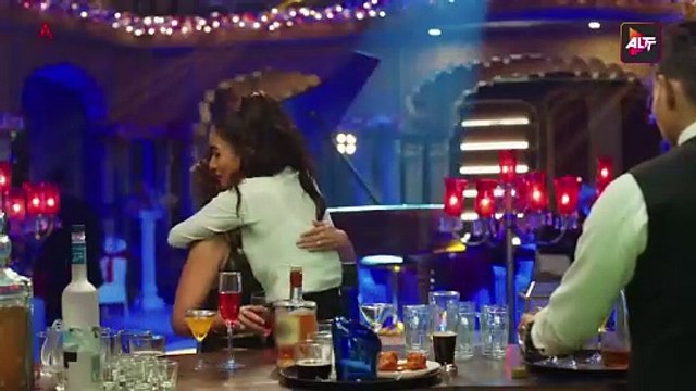 Honeymoon Suite Room number 911_ Yuvika Chaudhary,Poonam Pandey, Rrahul Sudhir- Releasing on 9th Dec