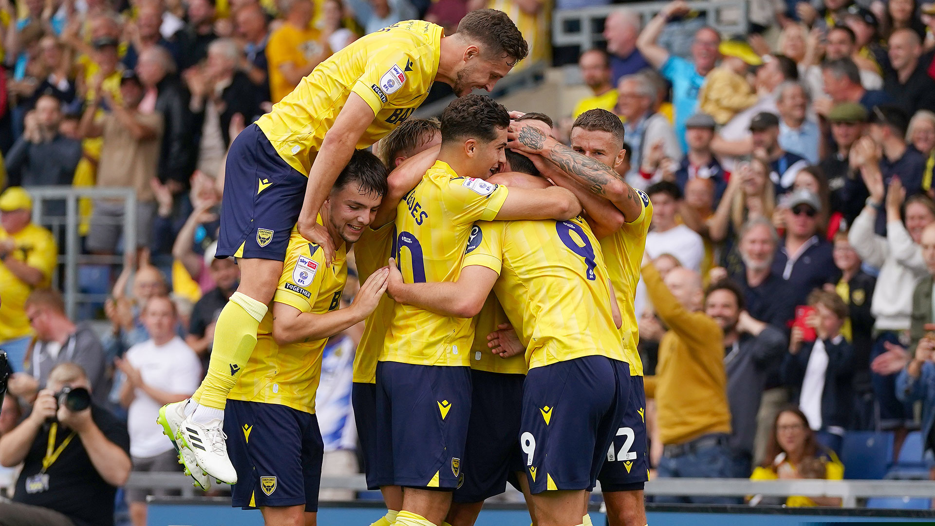 Oxford United v Norwich City