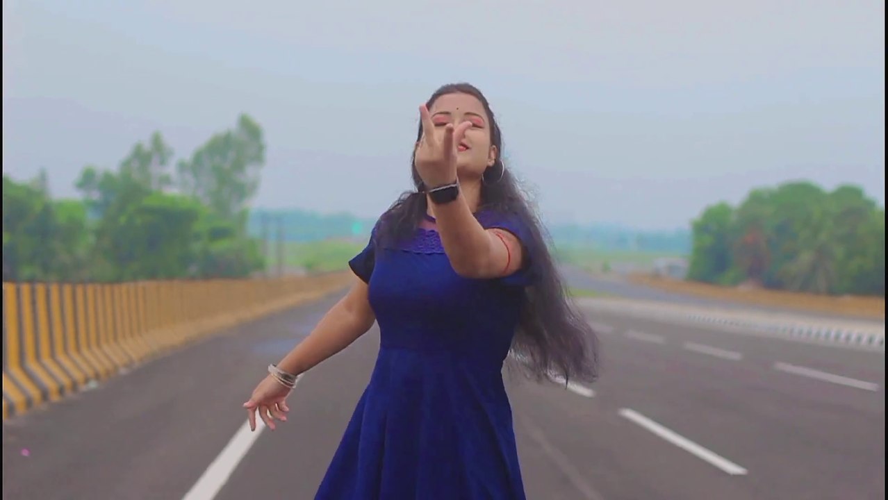 Moner Radio (মনের রেডিও) - Awara - Jeet - Sayantika - Dil Awara Keno Dil Awara - Dance Puja Biswas