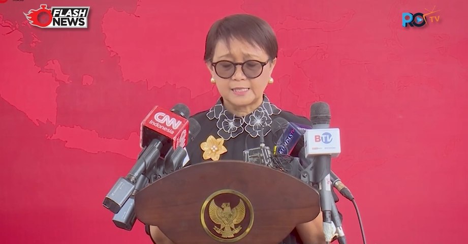 Ketpres Menlu Retno Marsudi Atas Pemberian Surat-surat Kepercayaan dari Dubes LBBP