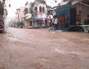 Video : मात्र 35 एमएम बारिश में बूंदी शहर हुआ पानी-पानी, कॉलोनियों में घुसा
