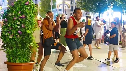 BUSHMAN PRANK - SCARING EVERYONE IN SPAIN !!!