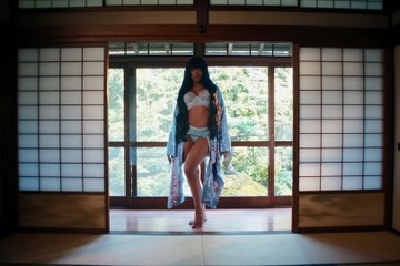 Megan Thee Stallion - Mamushi (feat. Yuki Chiba)